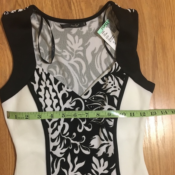 Dress - Picture 2 of 3